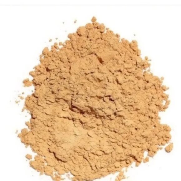 Revolution | Deep Honey | Loose Setting Powder - Picture 3 of 8